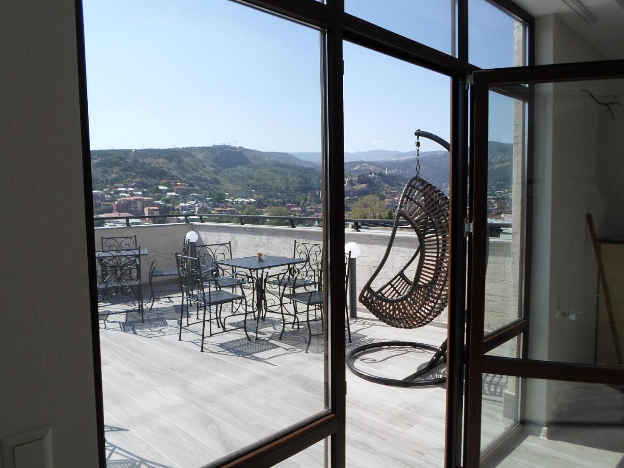 Hotel Avlabari Terrace تبليسي المظهر الخارجي الصورة